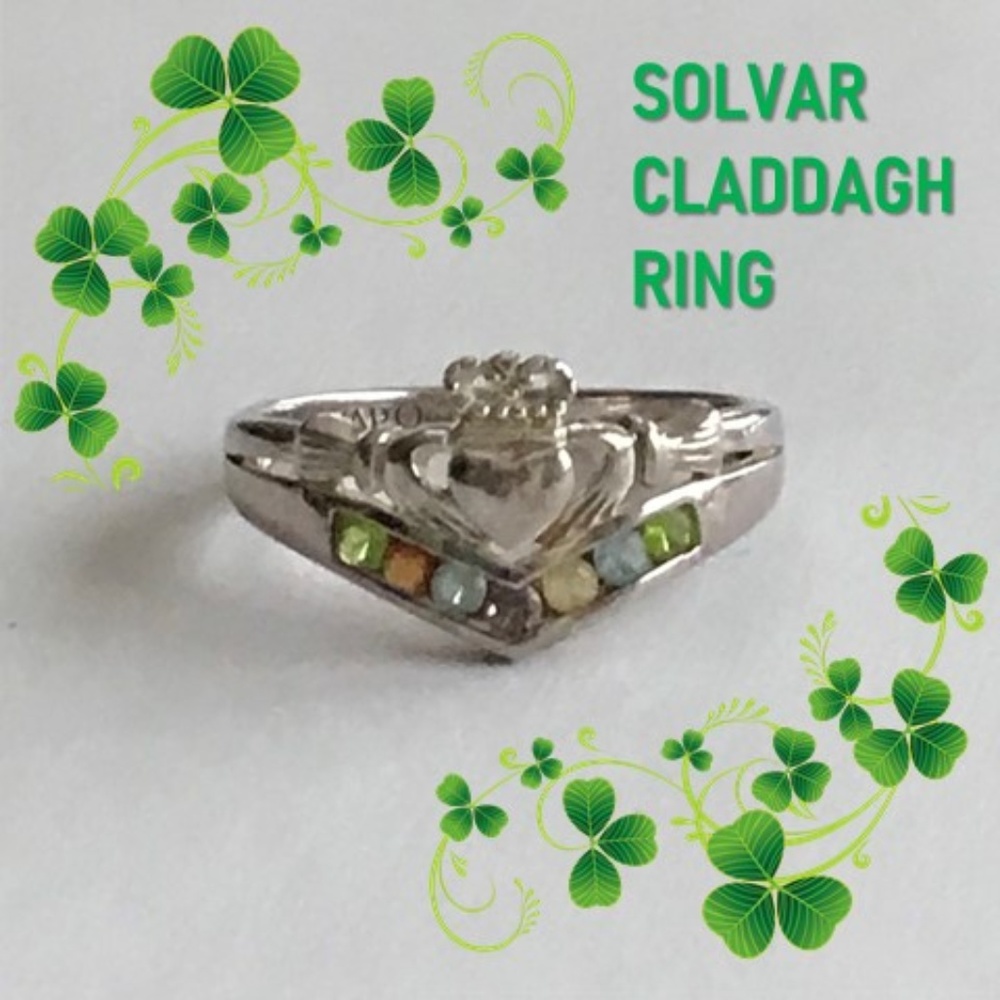 SOLVAR Silver and Crystal Claddagh Wishbone Ring